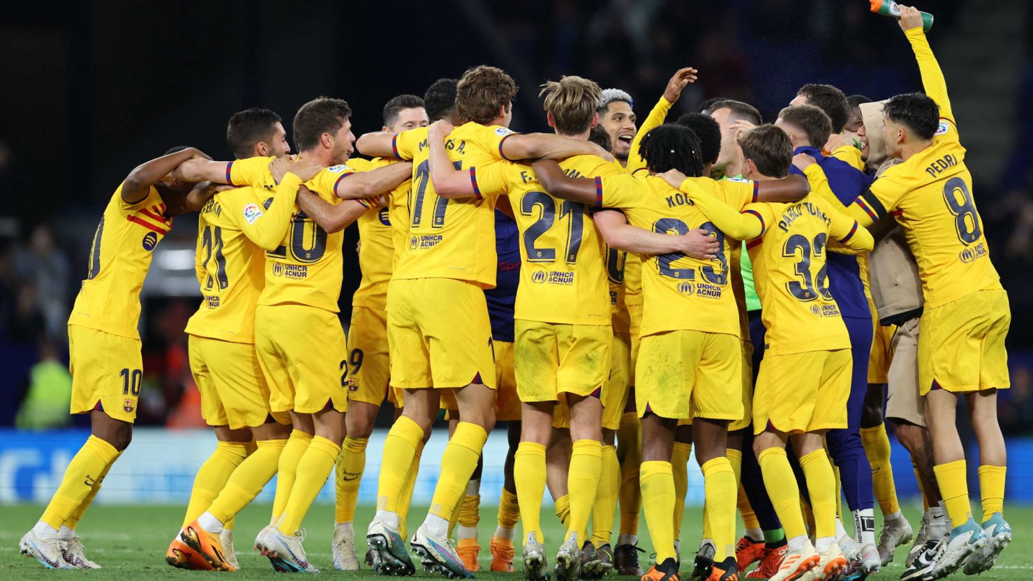 相对平和，本轮西甲西乙赛事只有三场比赛出现了人身攻击口号.